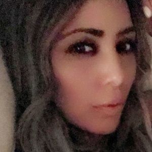 Meet your Posher, Sandris